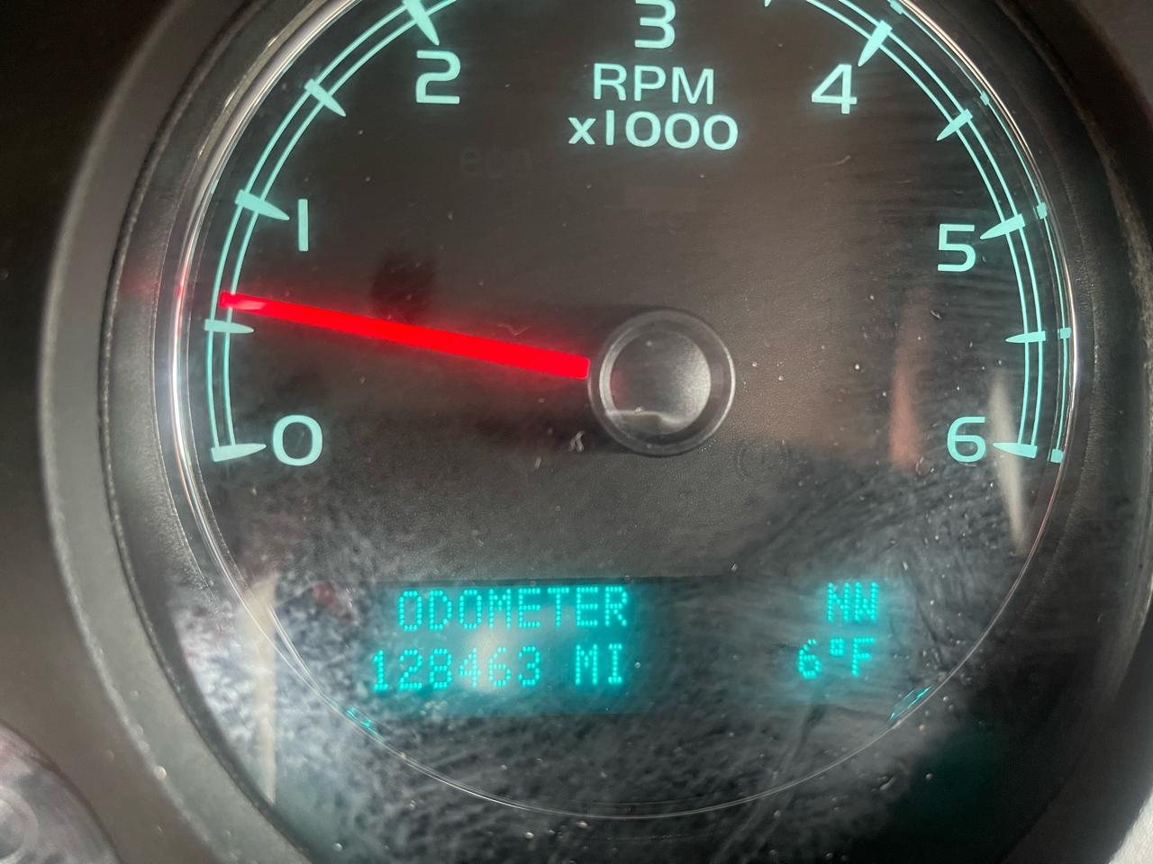 Chevrolet Avalanche LS 2WD 2011