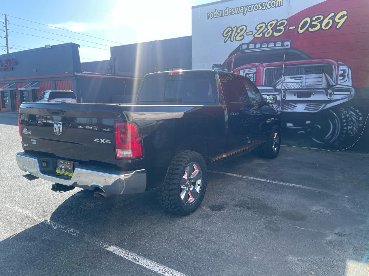 RAM 1500 SLT Crew Cab LWB 4WD 2014