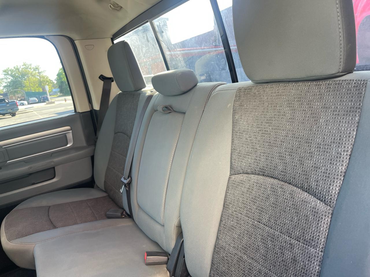 RAM 1500 SLT Crew Cab LWB 4WD 2014