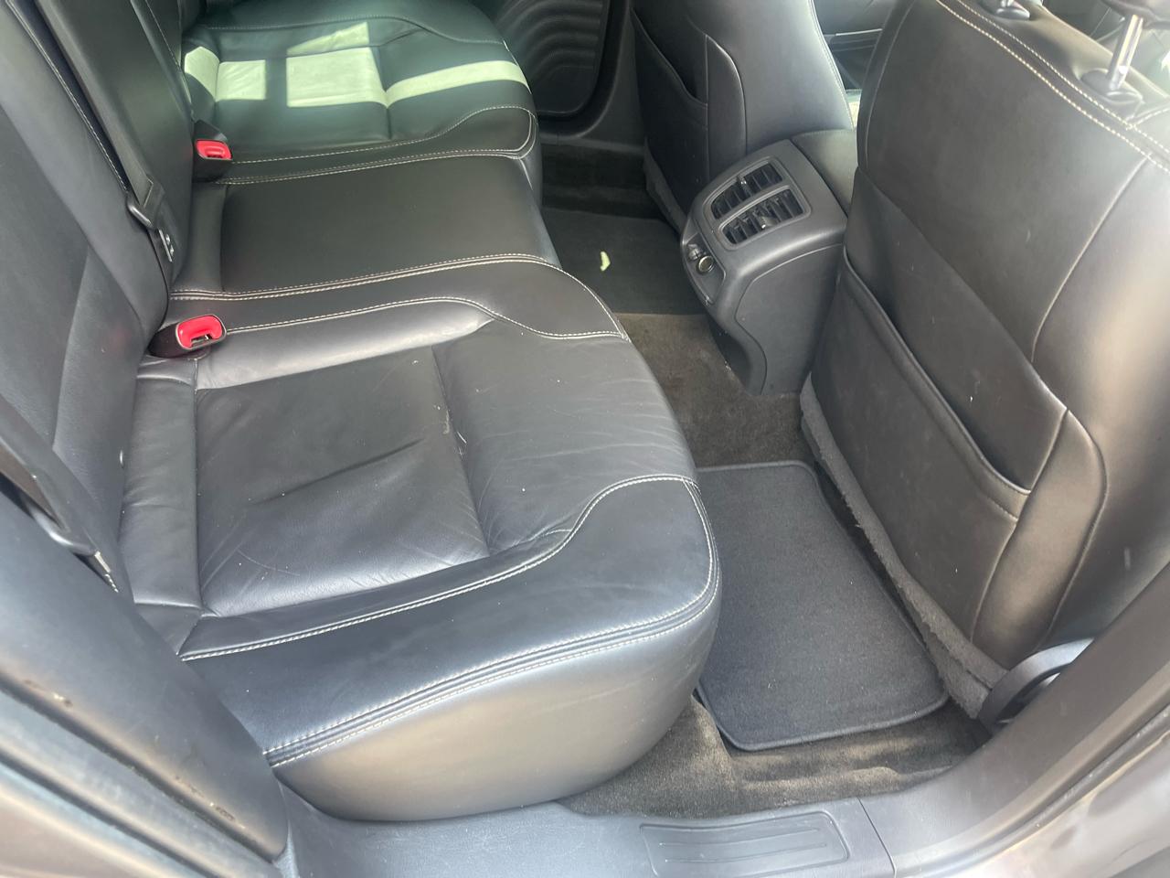 Ford Taurus SEL FWD 2012