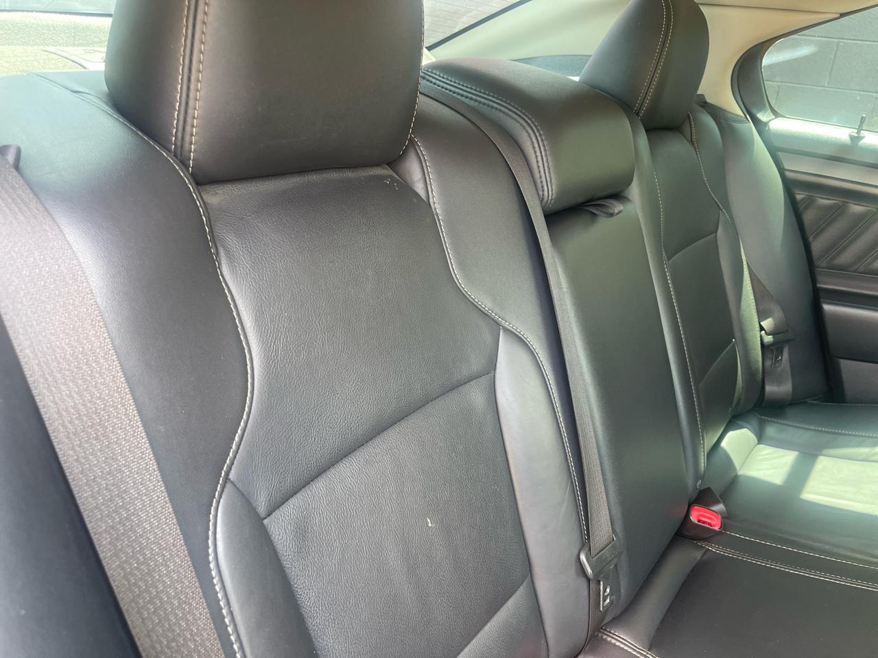 Ford Taurus SEL FWD 2012