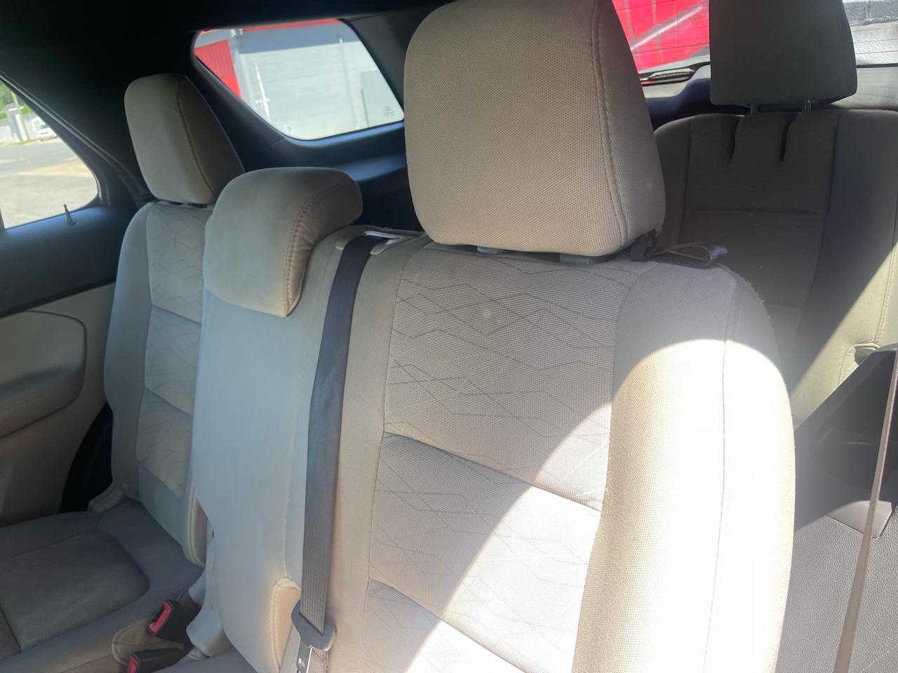 Ford Explorer Base FWD 2013