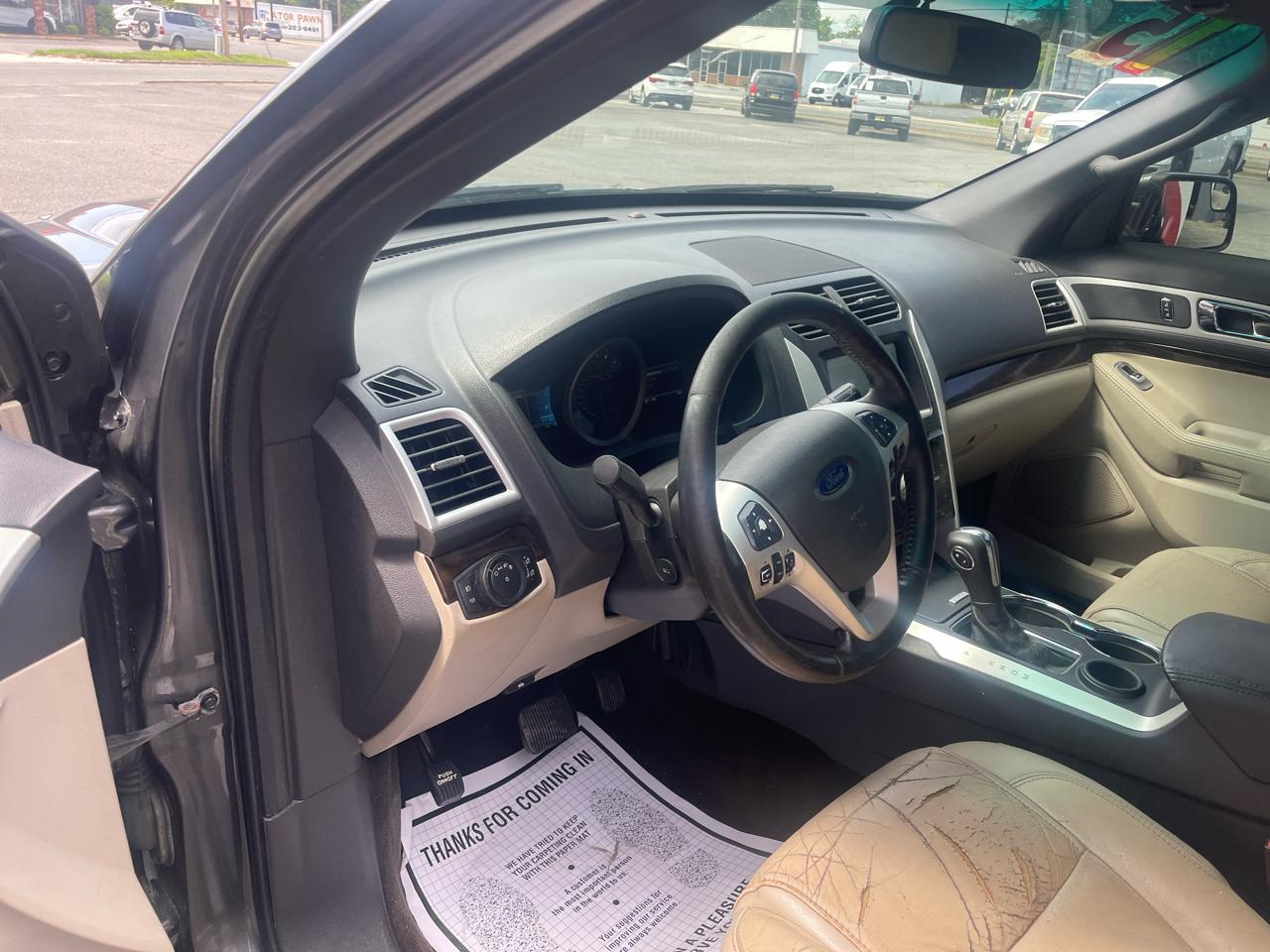 Ford Explorer Limited FWD 2015