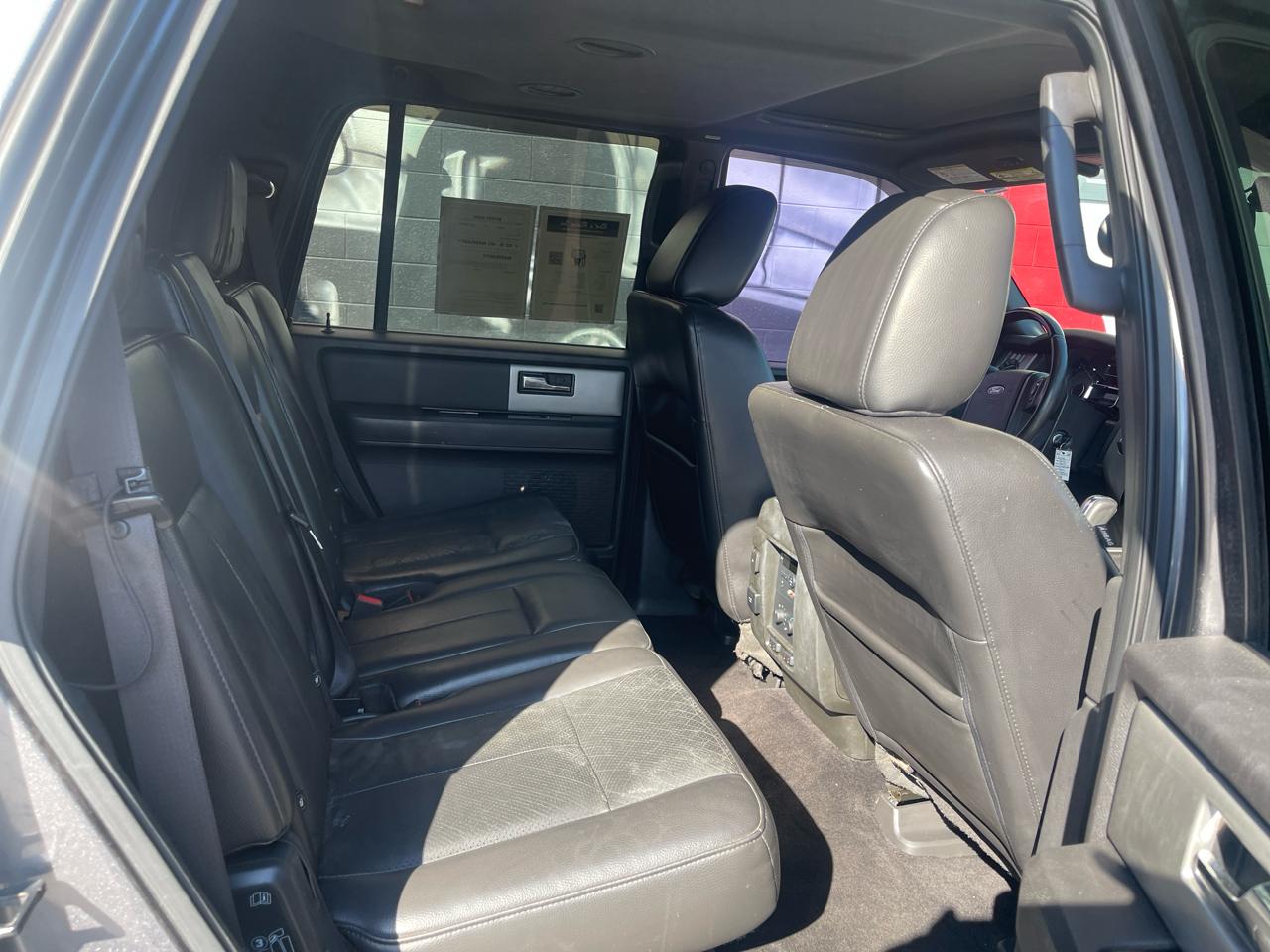 Ford Expedition Limited 2WD 2011