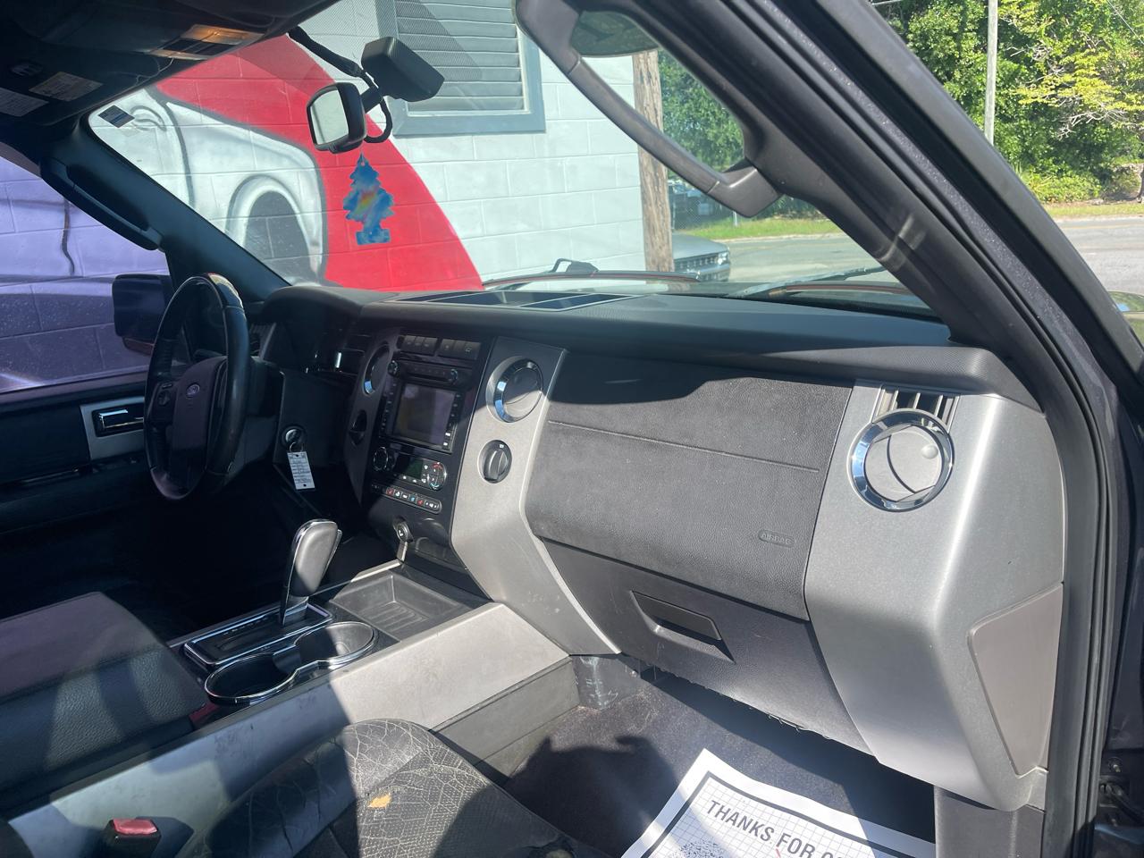 Ford Expedition Limited 2WD 2011