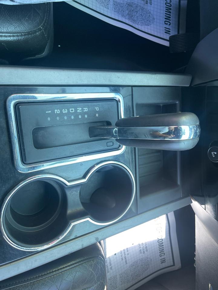 Ford Expedition Limited 2WD 2011