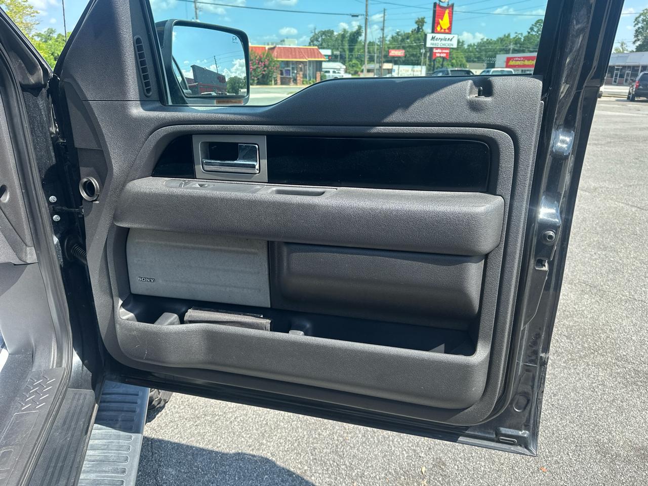 Ford F-150 XLT SuperCrew 6.5-ft. Bed 4WD 2011