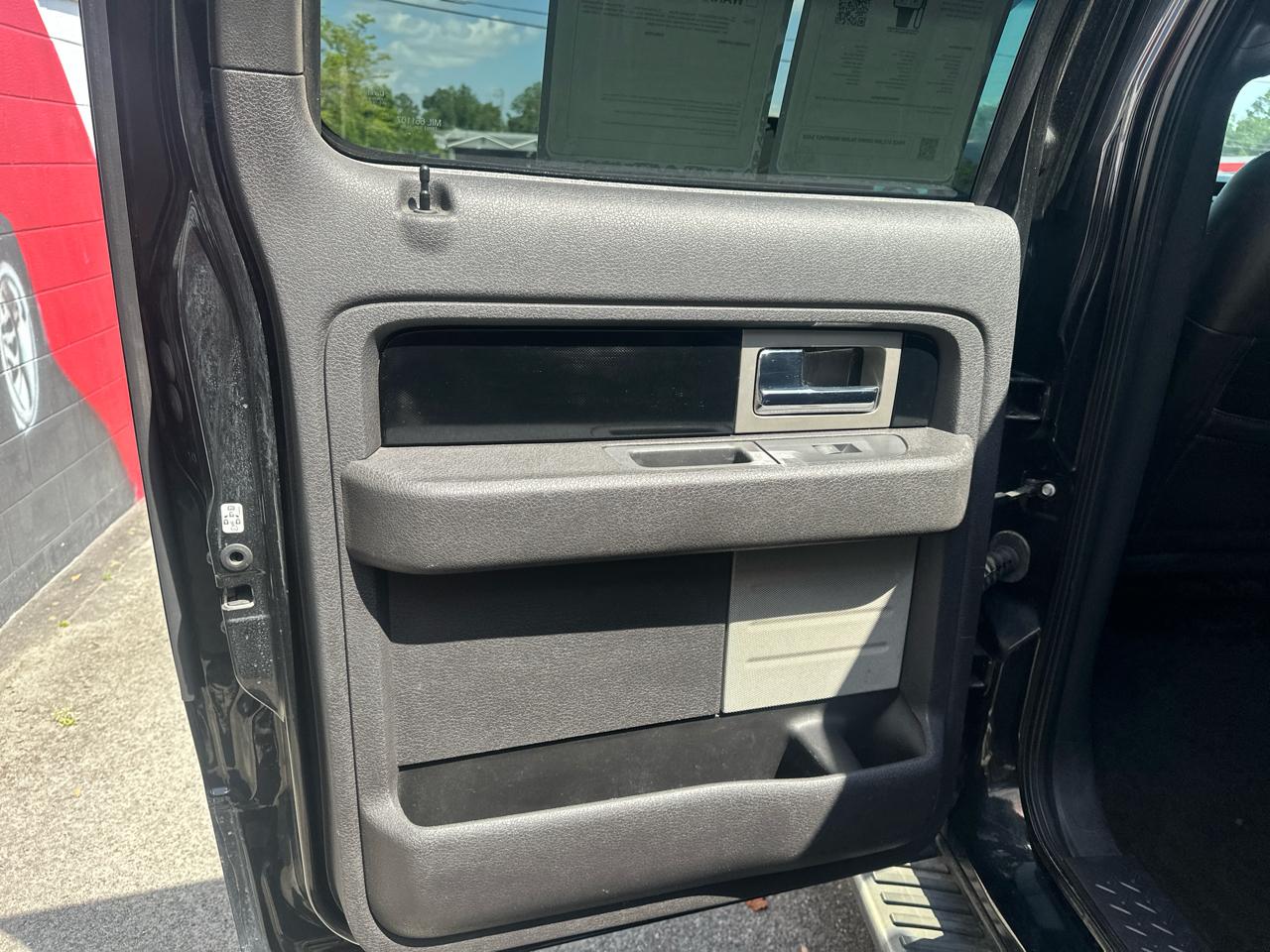 Ford F-150 XLT SuperCrew 6.5-ft. Bed 4WD 2011