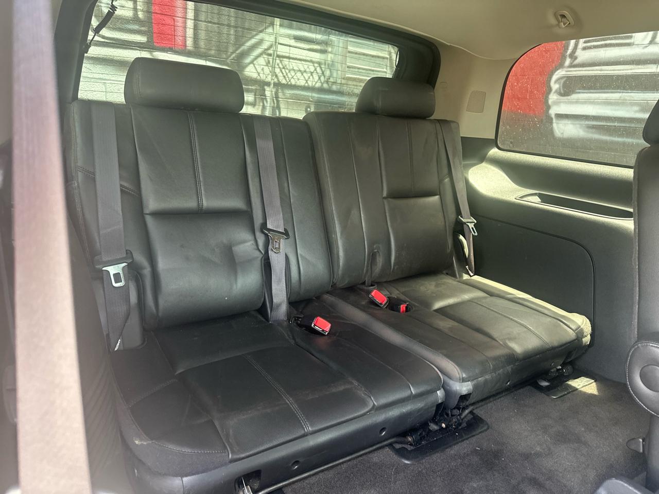 Chevrolet Tahoe LT 2WD 2013