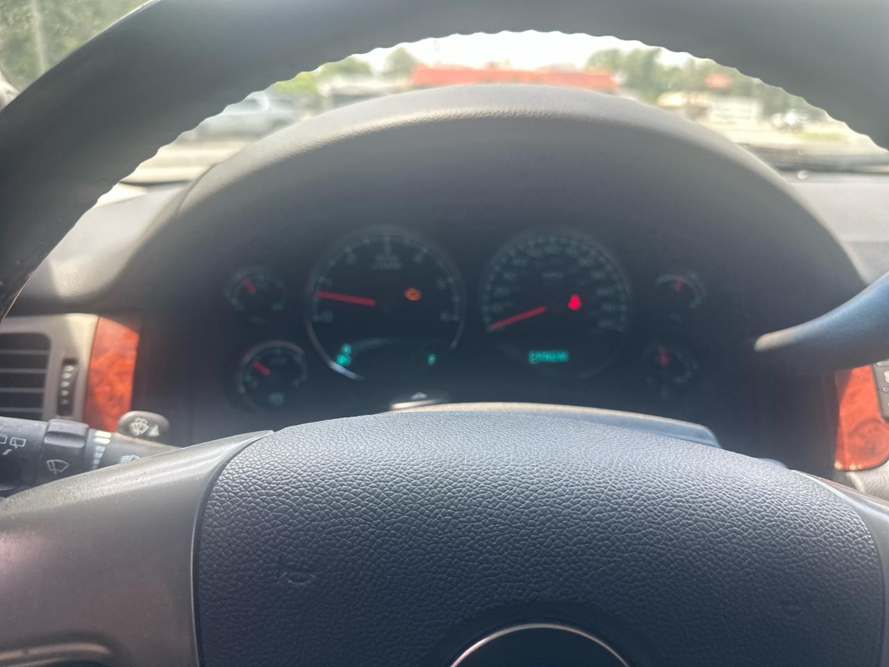 Chevrolet Tahoe LT 2WD 2013