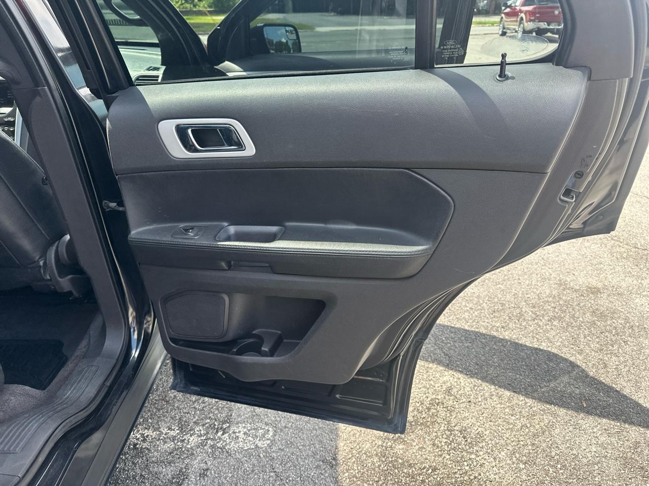 Ford Explorer XLT 4WD 2013