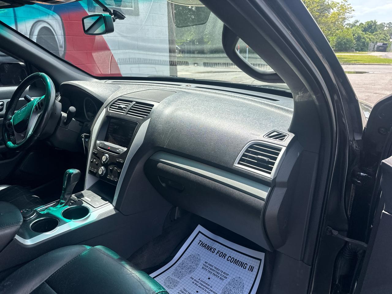 Ford Explorer XLT 4WD 2013