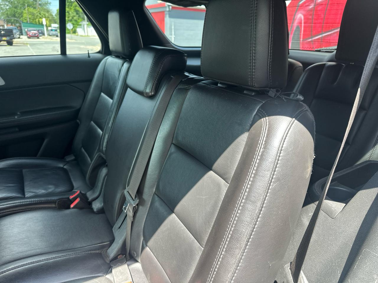 Ford Explorer XLT 4WD 2013