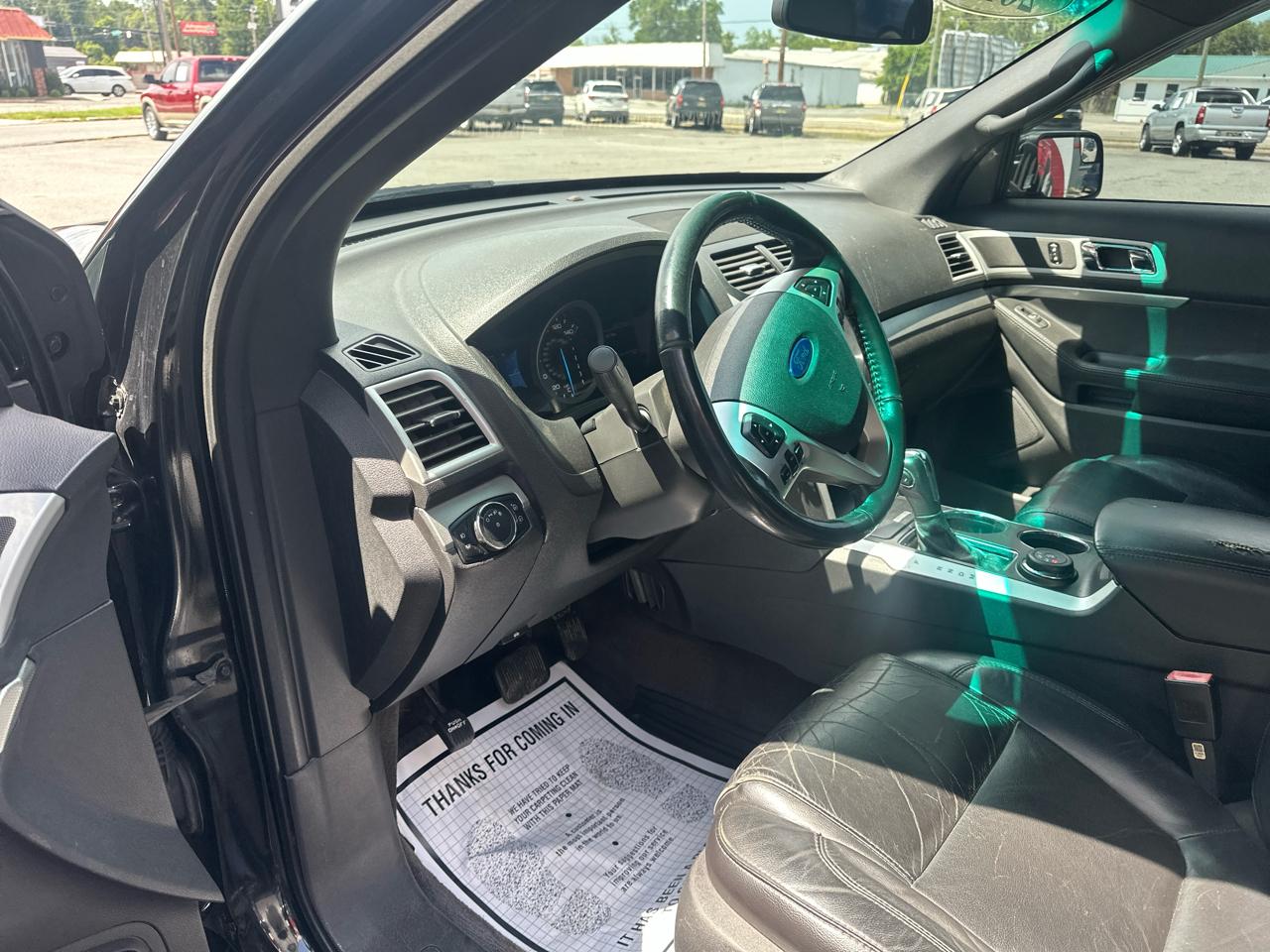 Ford Explorer XLT 4WD 2013