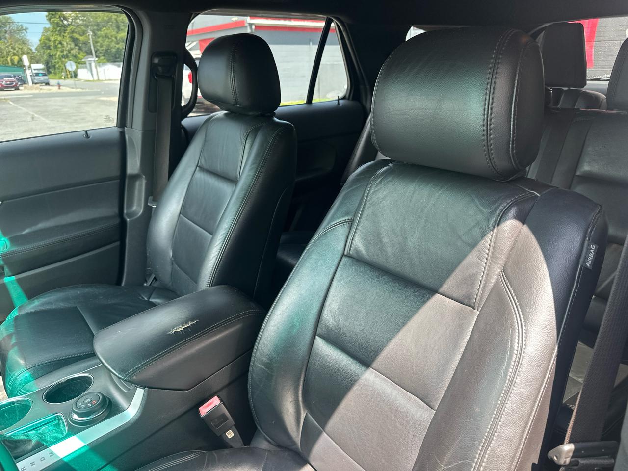Ford Explorer XLT 4WD 2013