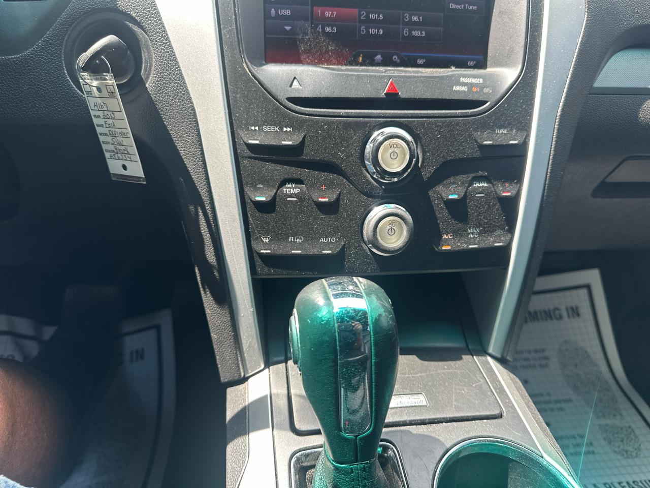 Ford Explorer XLT 4WD 2013