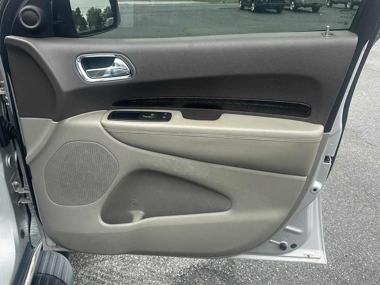 Dodge Durango Crew 2WD 2011