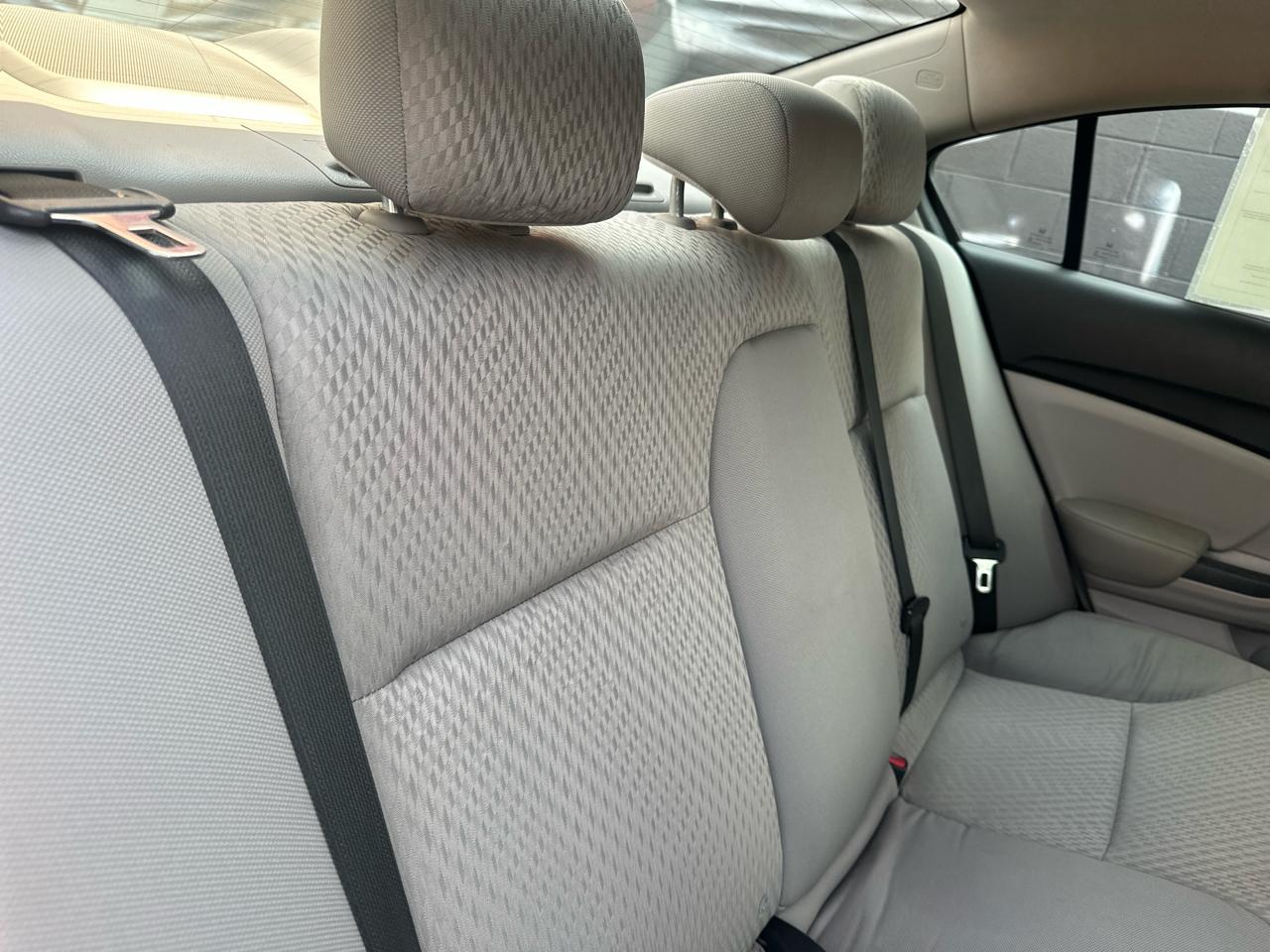 Honda Civic LX Sedan CVT 2015