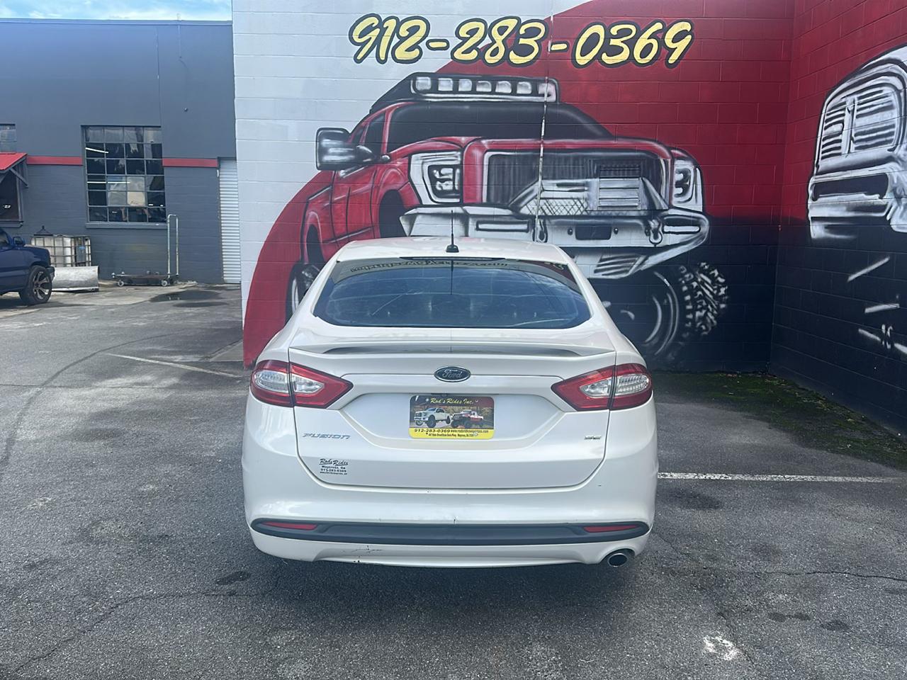 Ford Fusion SE 2015