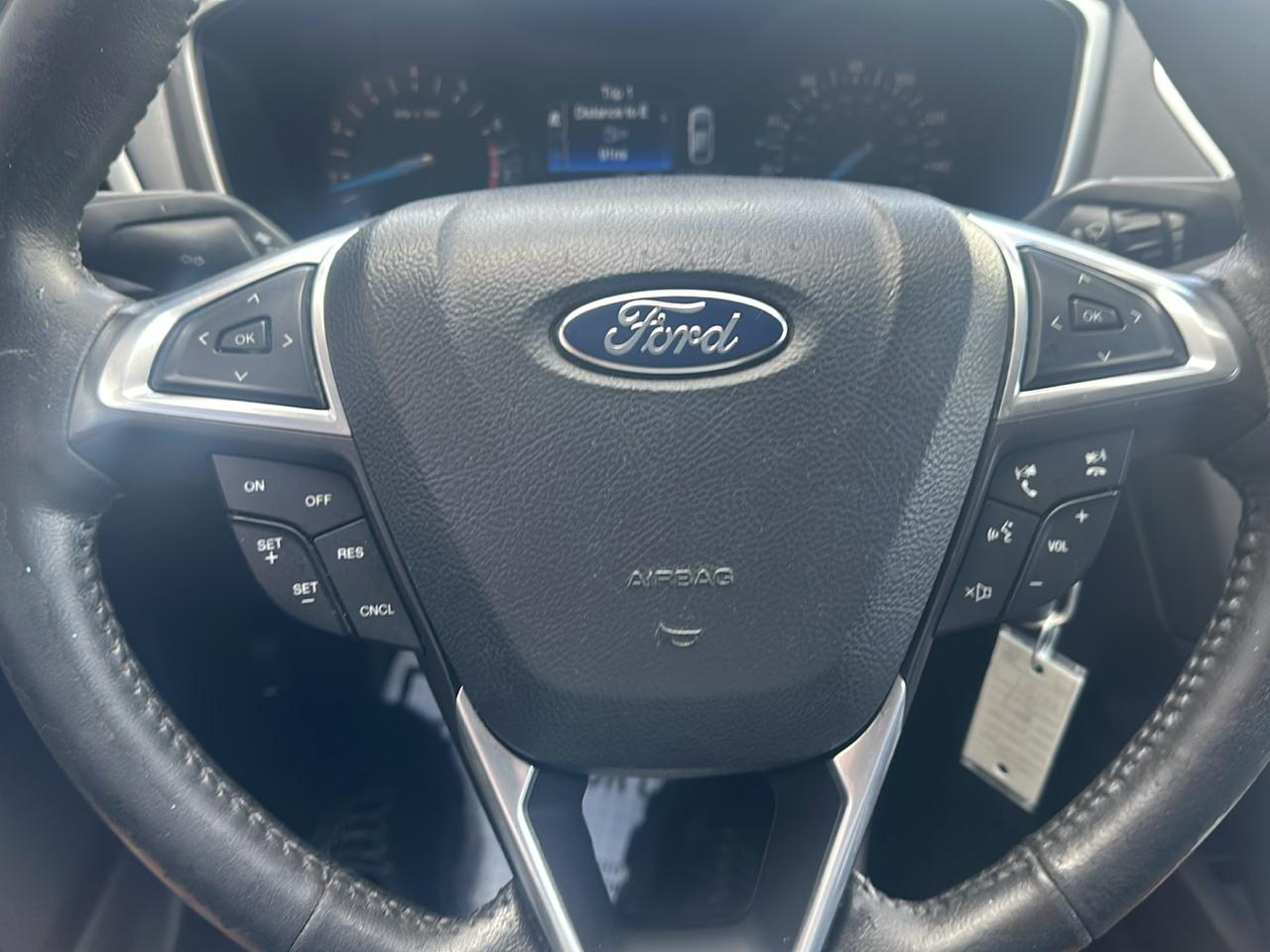 Ford Fusion SE 2015