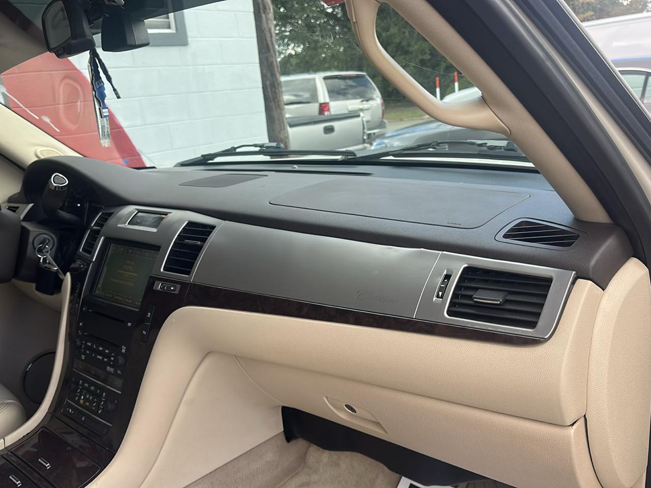 Cadillac Escalade AWD 2008