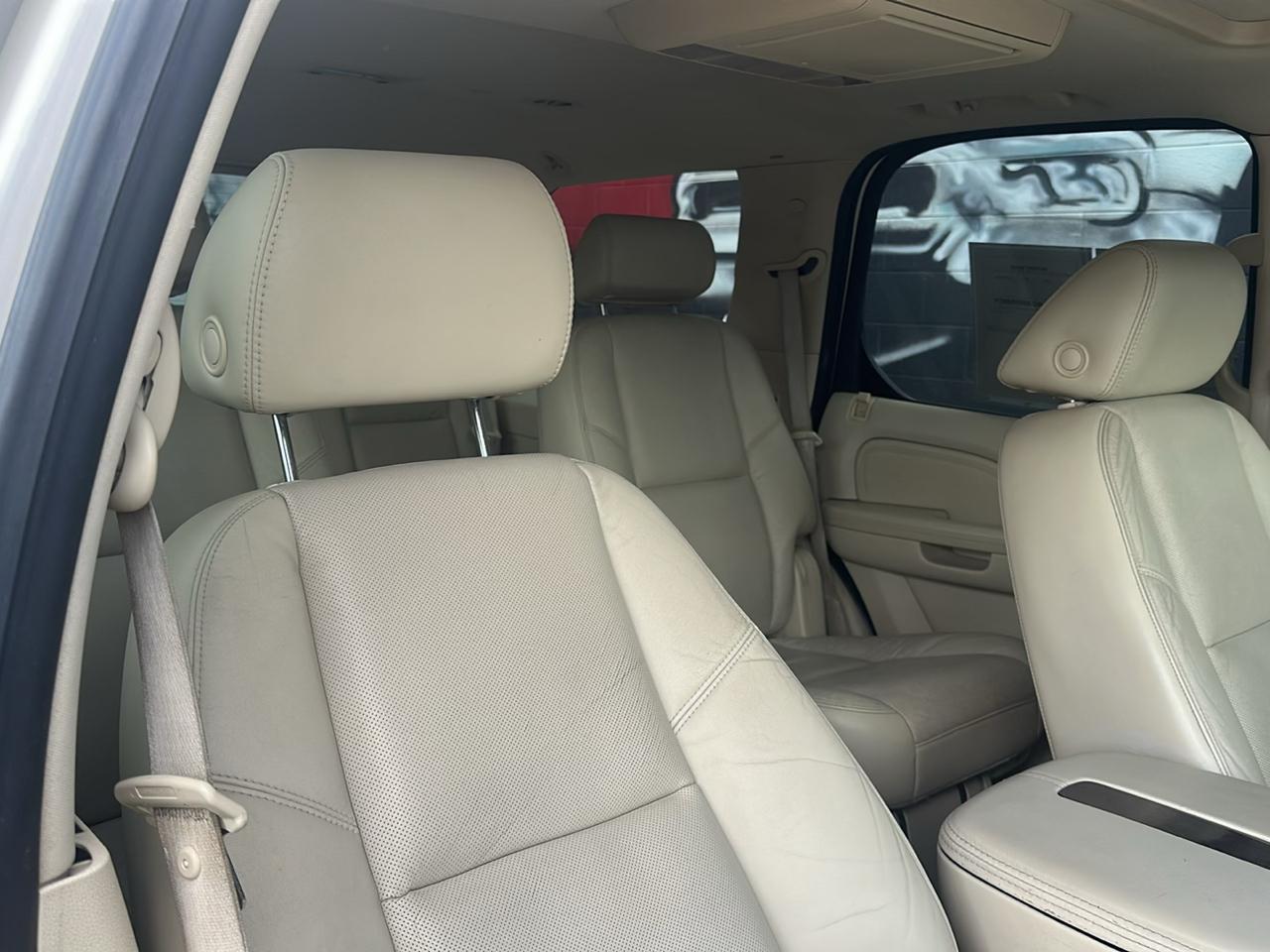 Cadillac Escalade AWD 2008