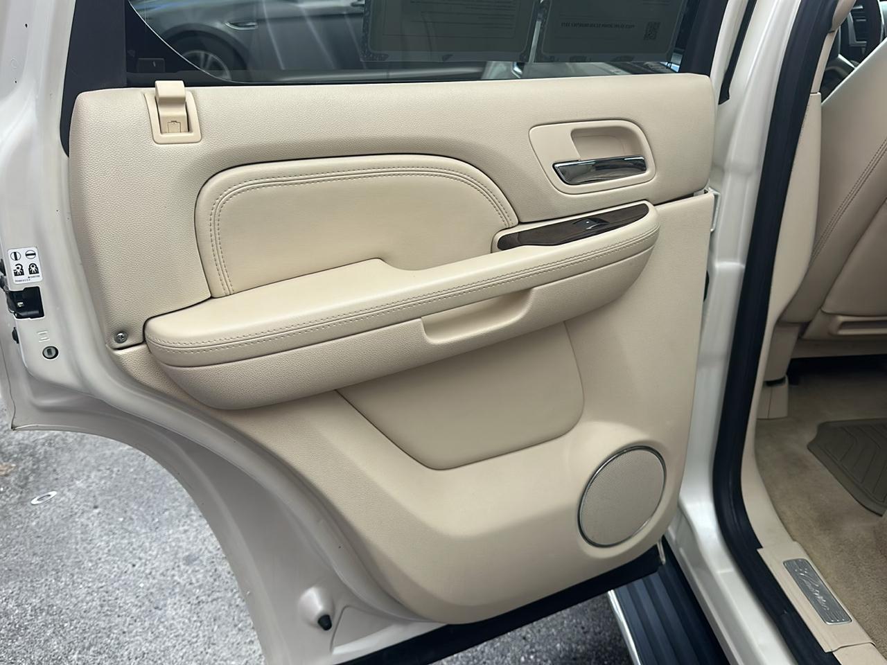 Cadillac Escalade AWD 2008