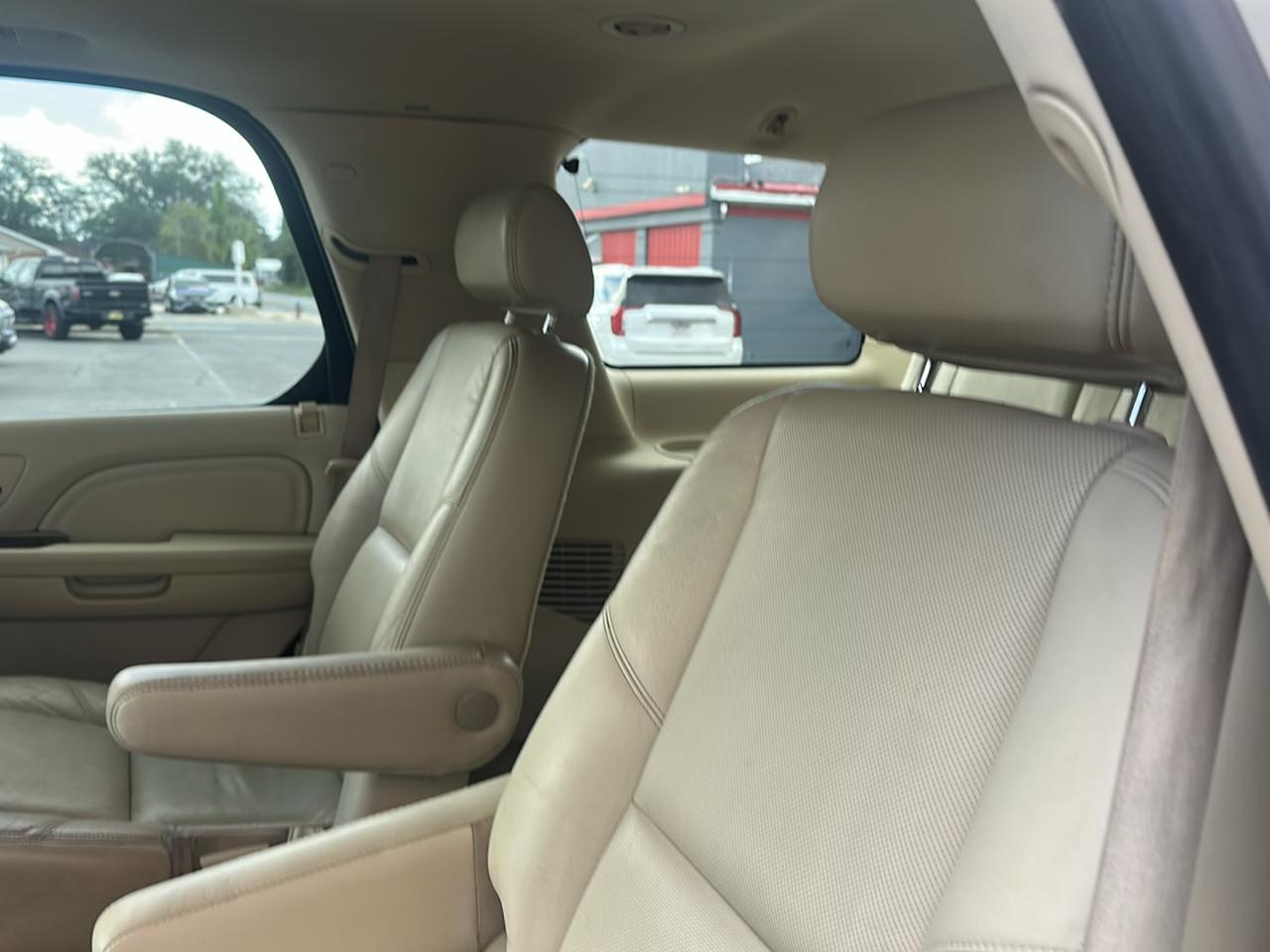 Cadillac Escalade AWD 2008