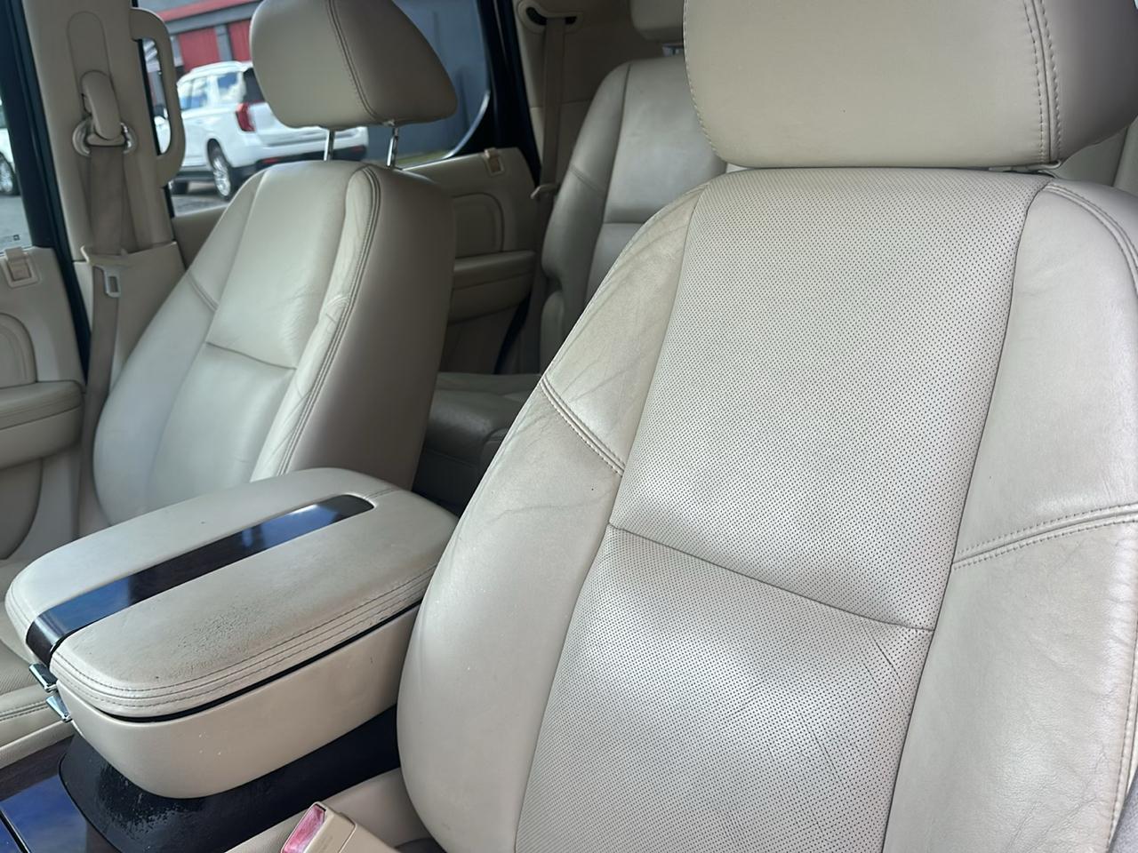 Cadillac Escalade AWD 2008