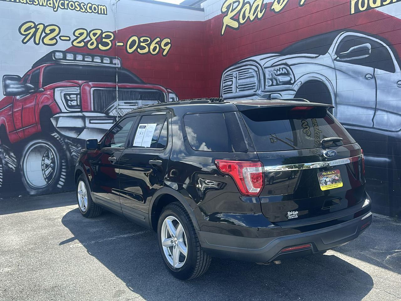 Ford Explorer Base FWD 2018