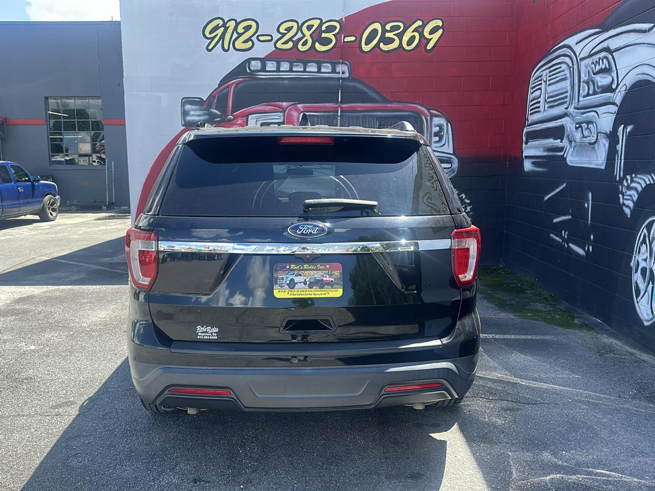 Ford Explorer Base FWD 2018