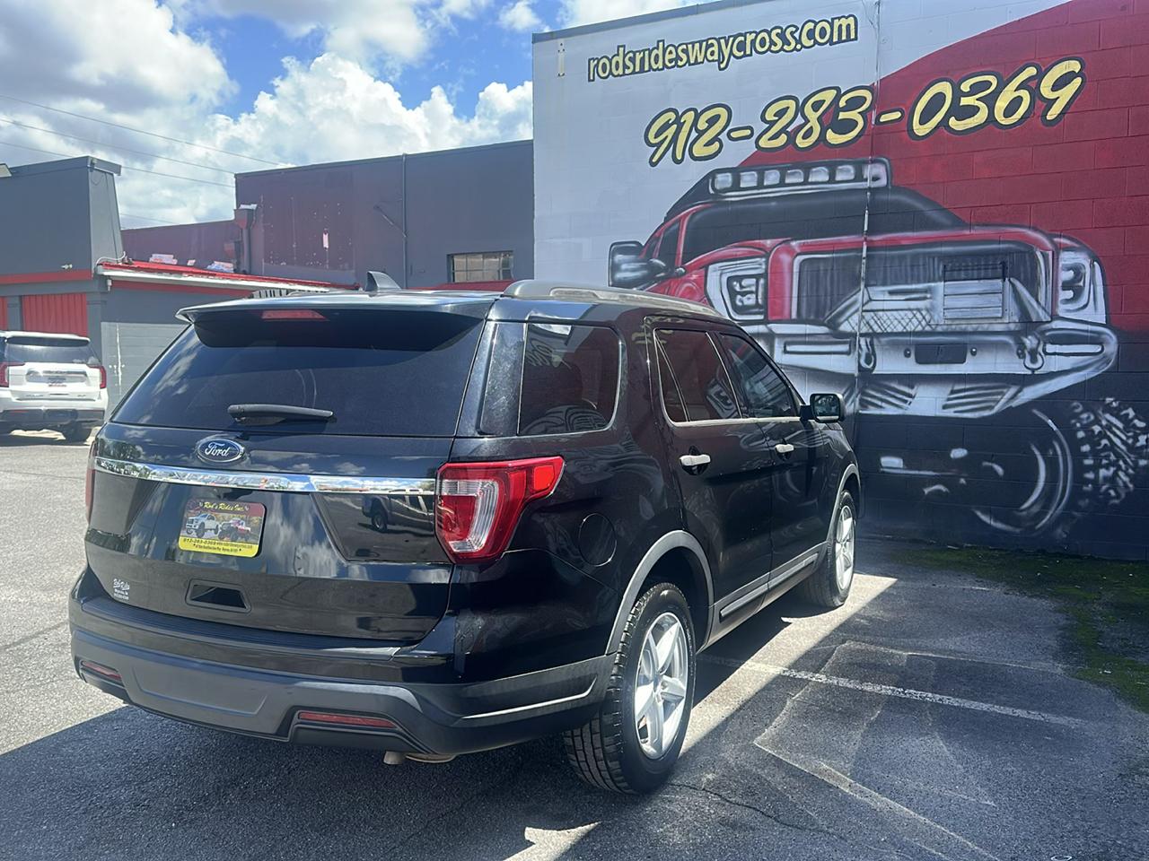 Ford Explorer Base FWD 2018