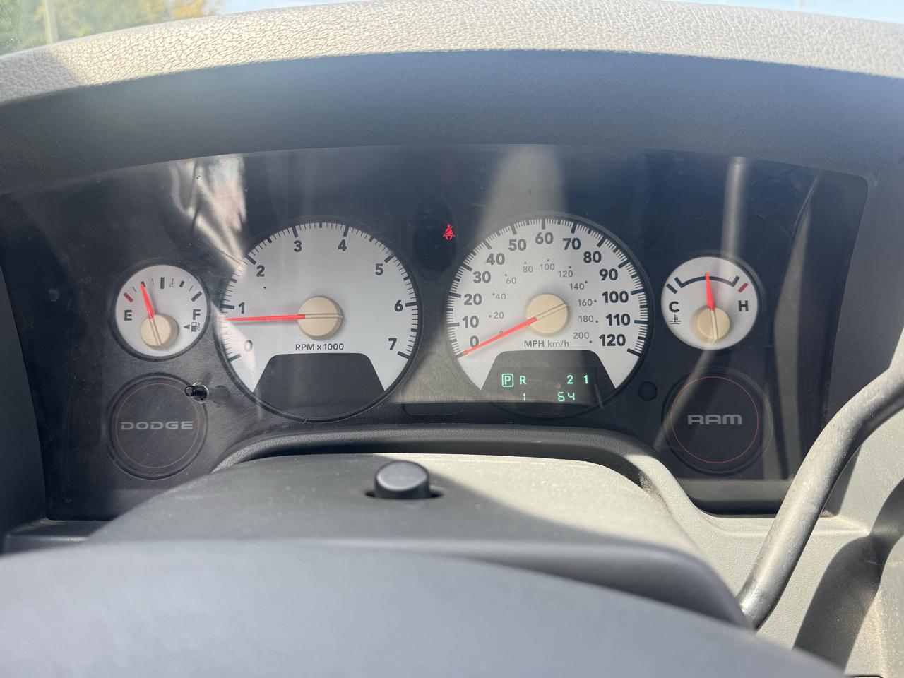 Dodge Ram 1500 SXT Long Bed 2WD 2008