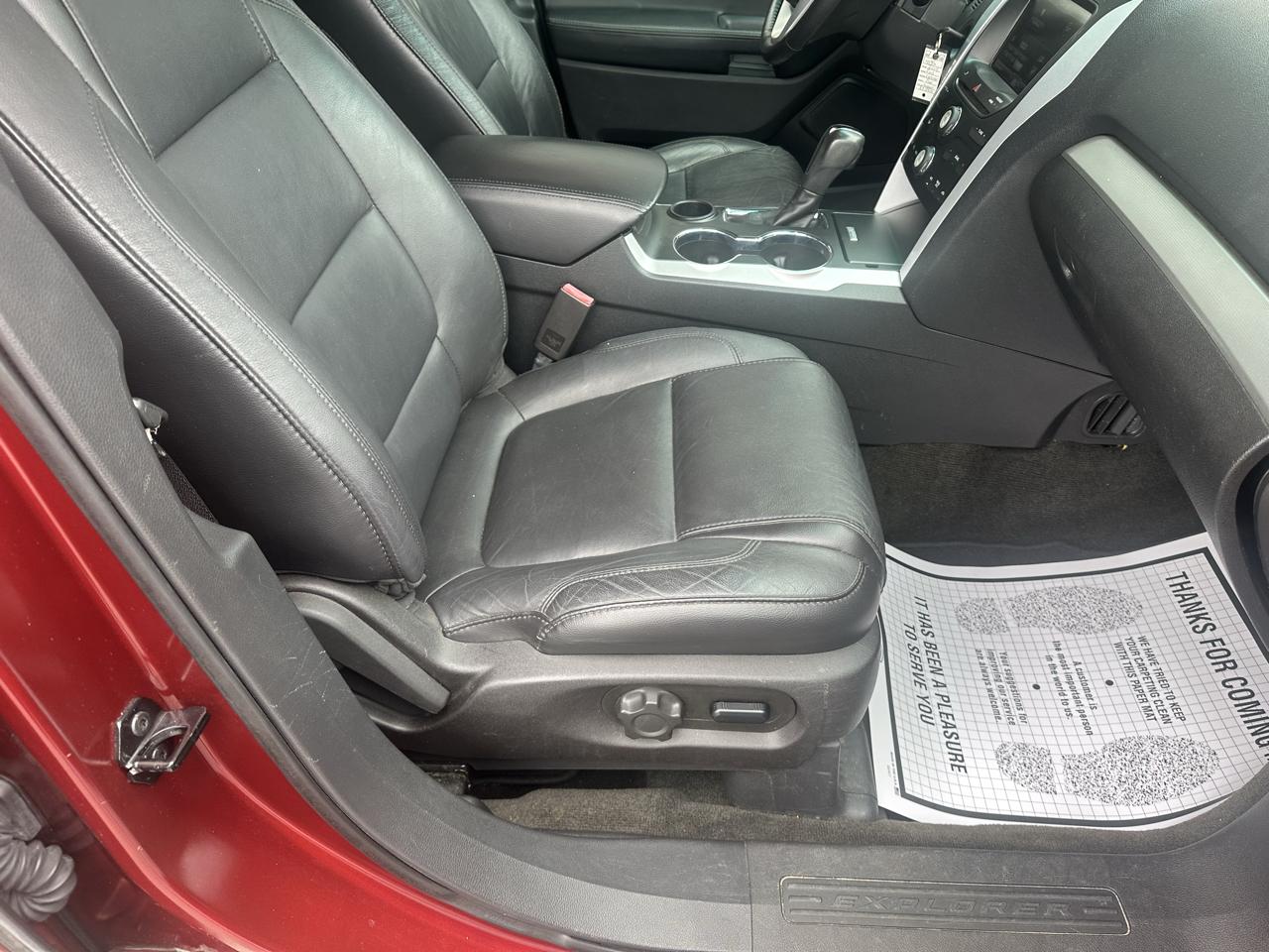 Ford Explorer XLT FWD 2014