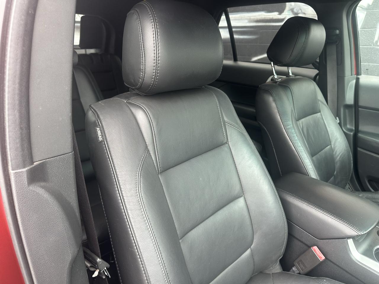 Ford Explorer XLT FWD 2014