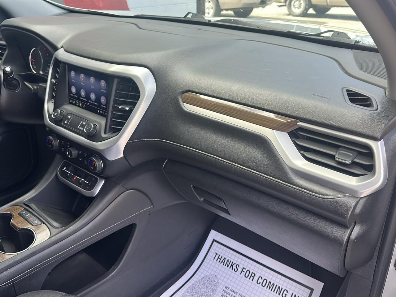 GMC Acadia SLE 2020