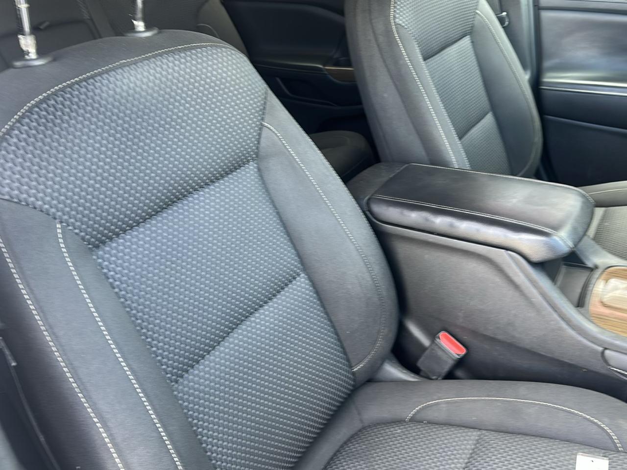 GMC Acadia SLE 2020