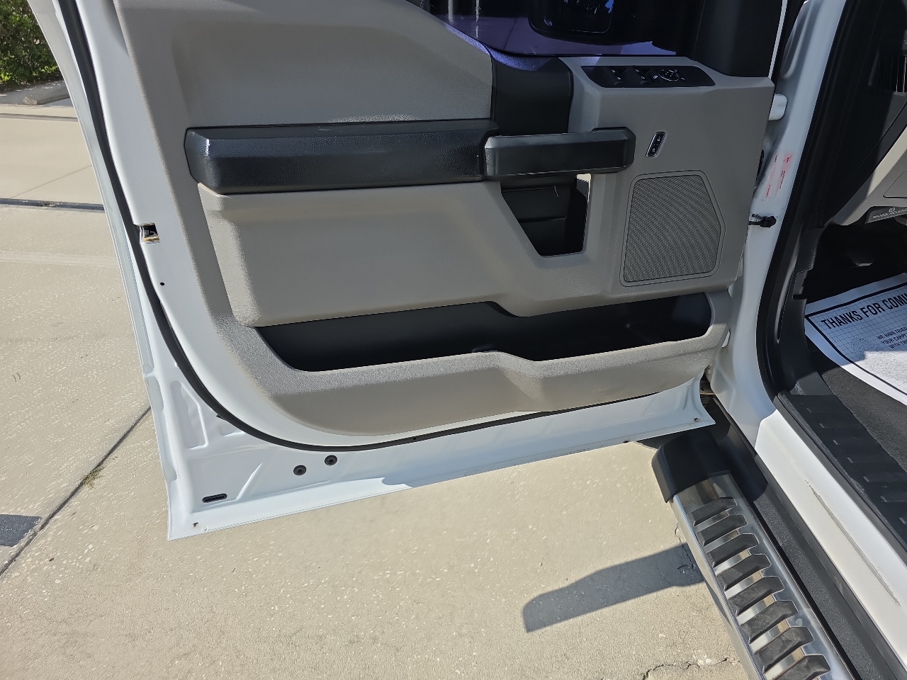 Ford F-250 SD Lariat Crew Cab 2WD 2020 Ford F-250 SD Lariat Crew Cab 2WD 2020