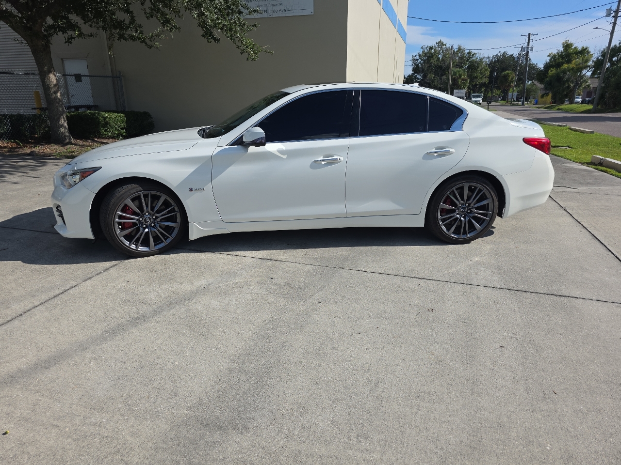 Infiniti Q50 Red Sport 400 2017 Infiniti Q50 Red Sport 400 2017