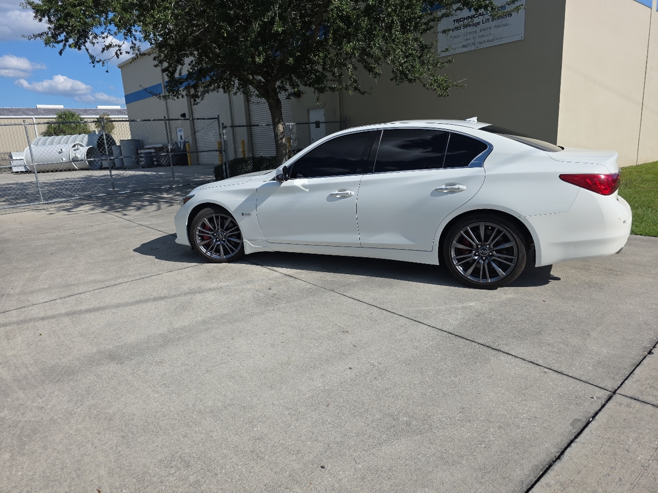 Infiniti Q50 Red Sport 400 2017 Infiniti Q50 Red Sport 400 2017