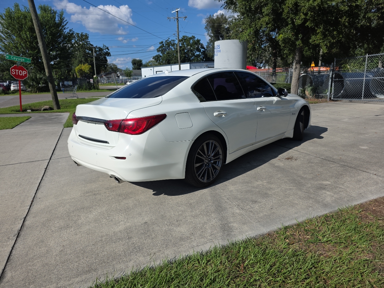 Infiniti Q50 Red Sport 400 2017 Infiniti Q50 Red Sport 400 2017