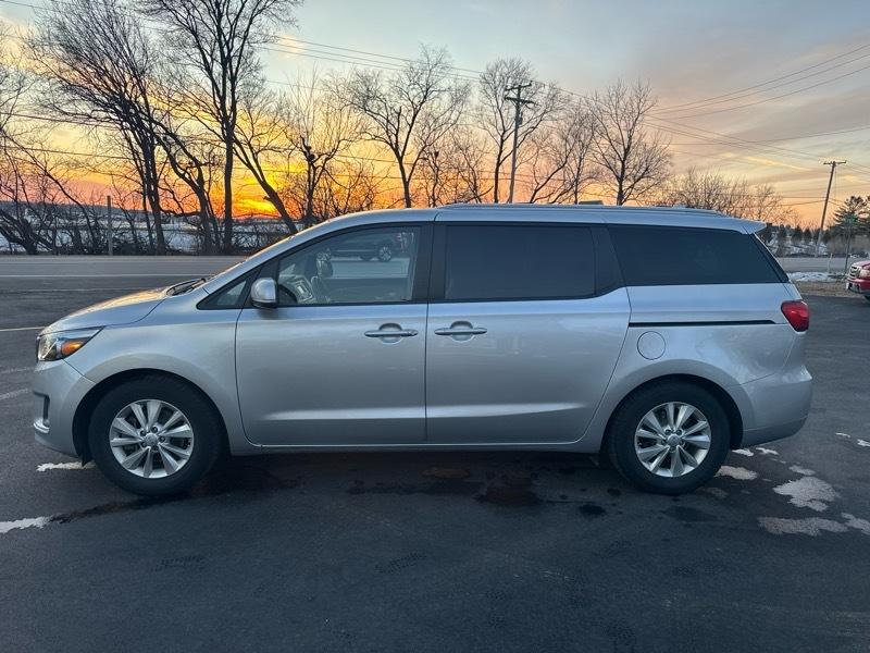 Kia Sedona LX 2016