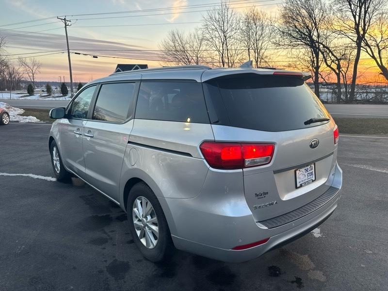 Kia Sedona LX 2016