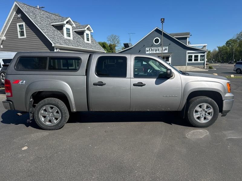 GMC Sierra 1500 SLE Crew Cab 4WD 2013