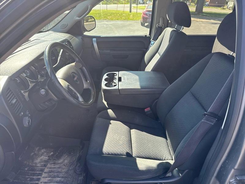 GMC Sierra 1500 SLE Crew Cab 4WD 2013