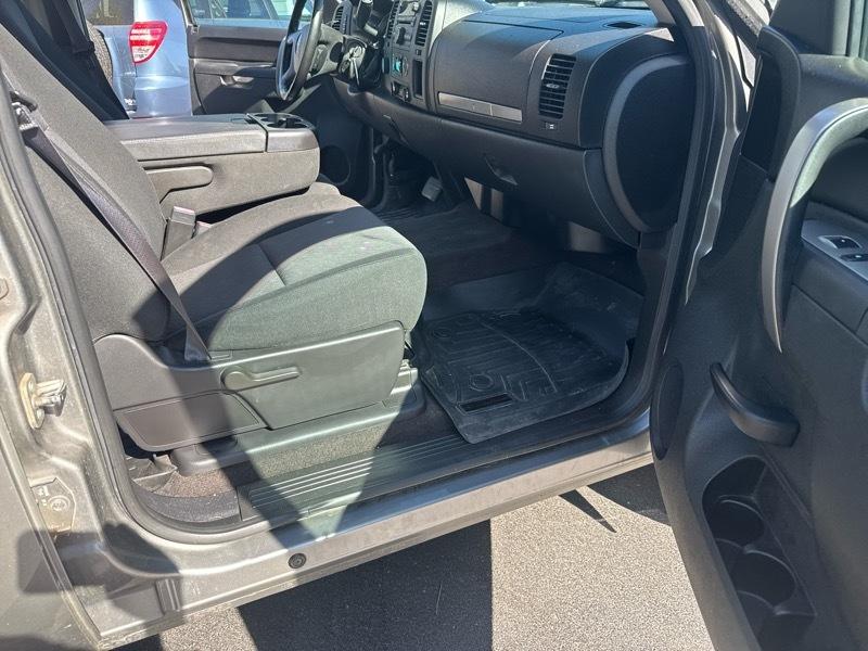 GMC Sierra 1500 SLE Crew Cab 4WD 2013