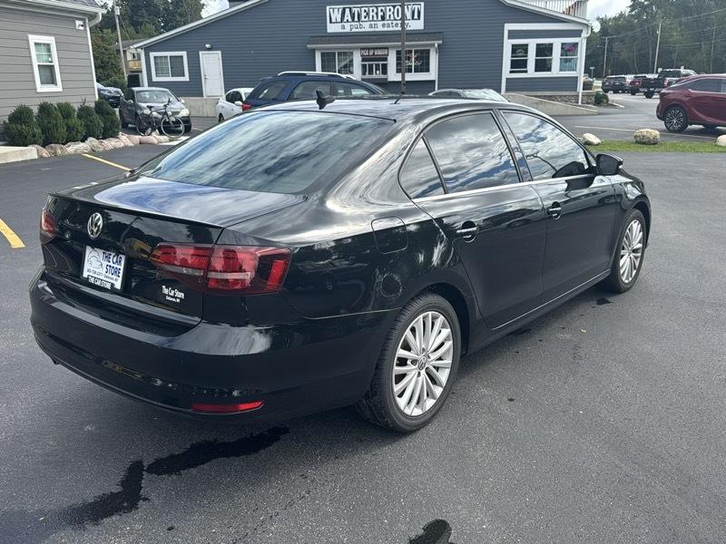 Volkswagen Jetta SEL 4D Sedan 2016