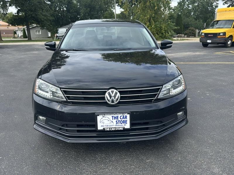 Volkswagen Jetta SEL 4D Sedan 2016