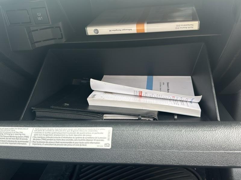 Volkswagen Jetta SEL 4D Sedan 2016