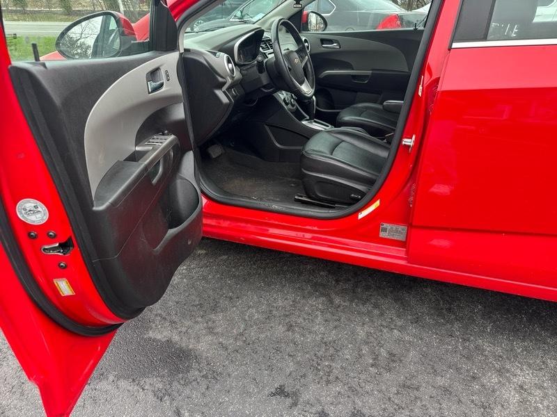 Chevrolet Sonic Premier Auto Sedan 2019